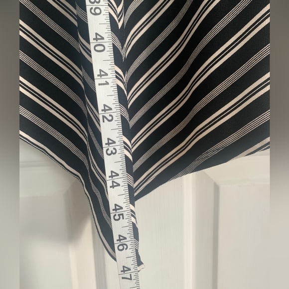 Banana Republic Factory White & Black Stripe Asymmetrical Hem Dress Ladies Small - Picture 5 of 12